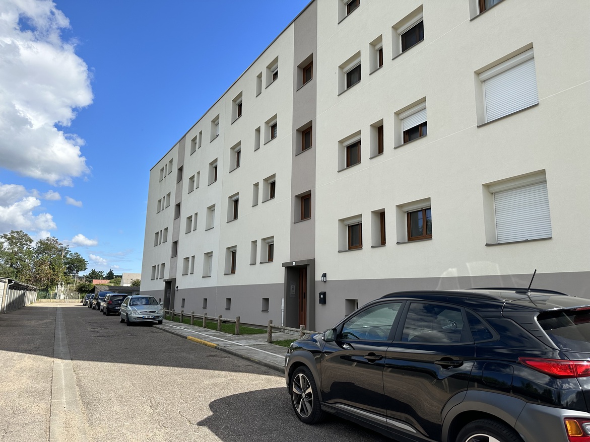Parking + Appartement + Annexe 2 2
