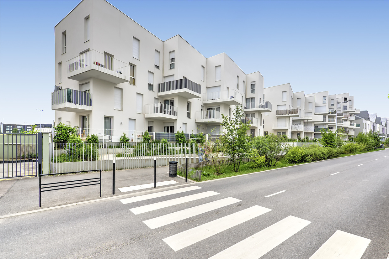 Parking + Appartement carriere