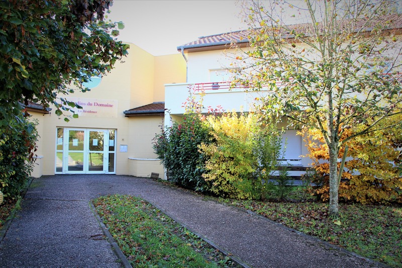 Dpt Moselle (57), à vendre THEDING appartement T2  33,25 m² habitables, terrasse, place de parking au sous-sol