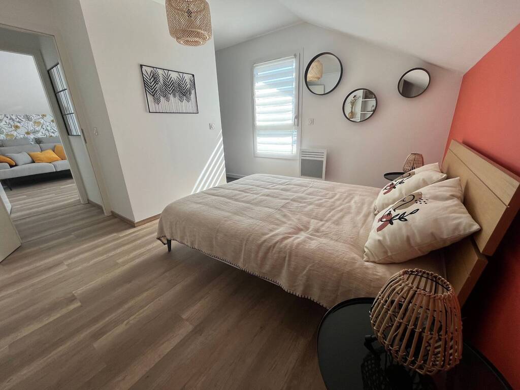 Maisons neuves   Bloye (74150)