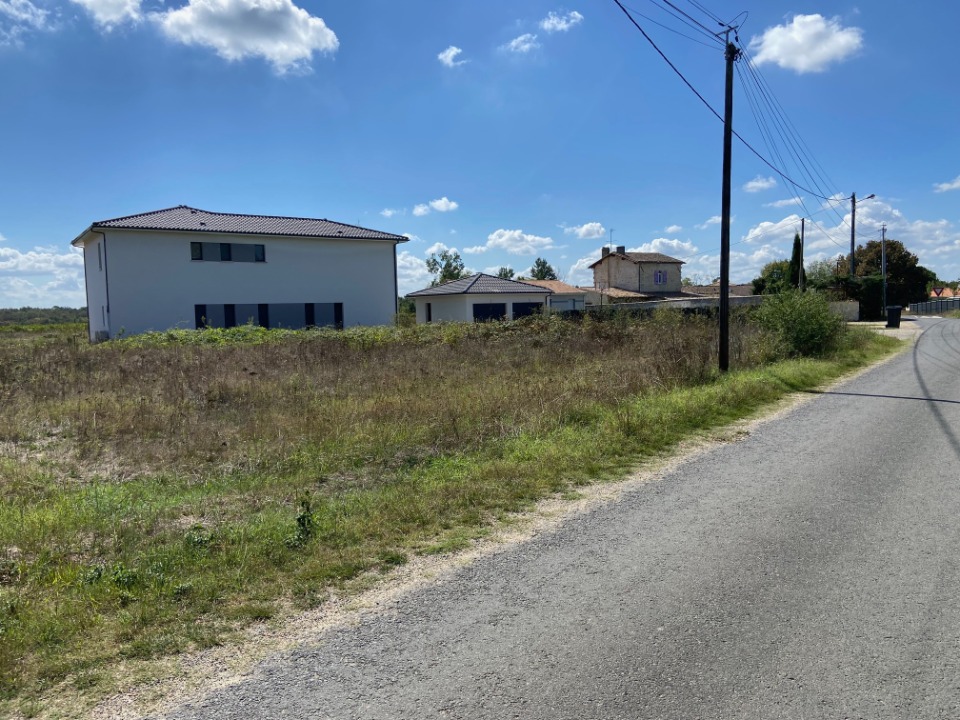 Terrain À Partir de 692m² À Bouliac