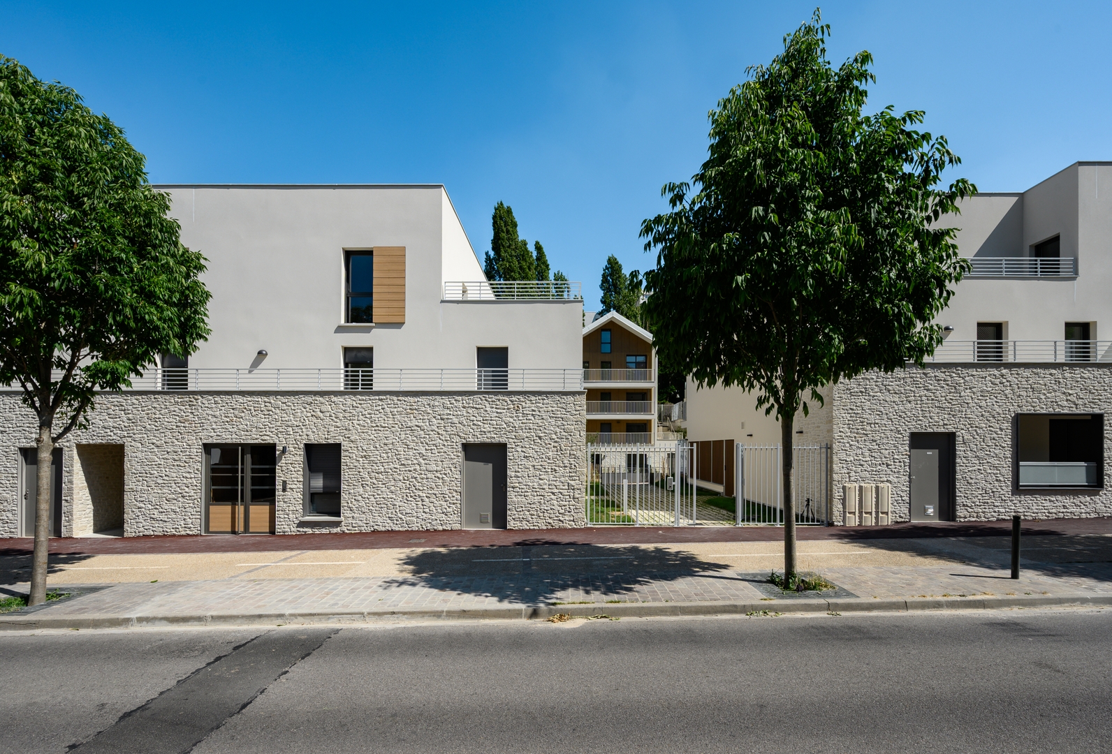 Image 1 sur 6 du lot